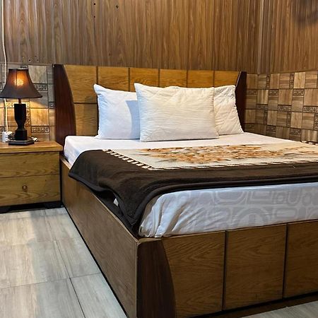 Baoo Jee Hotel Islamabad Rawalpindi Bagian luar foto