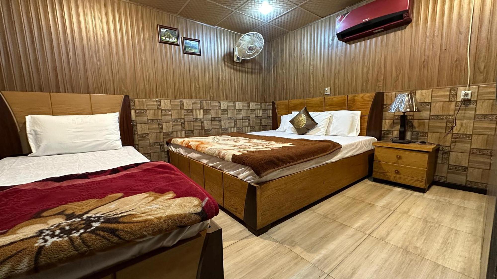 Baoo Jee Hotel Islamabad Rawalpindi Bagian luar foto