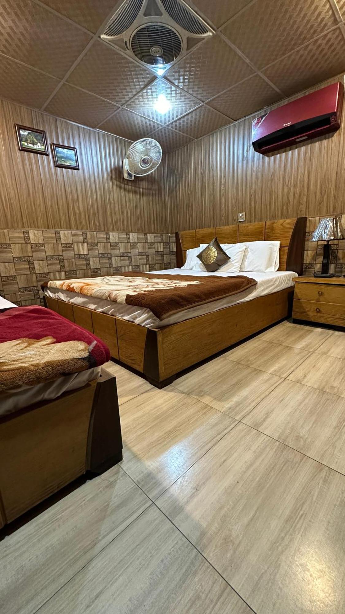 Baoo Jee Hotel Islamabad Rawalpindi Bagian luar foto