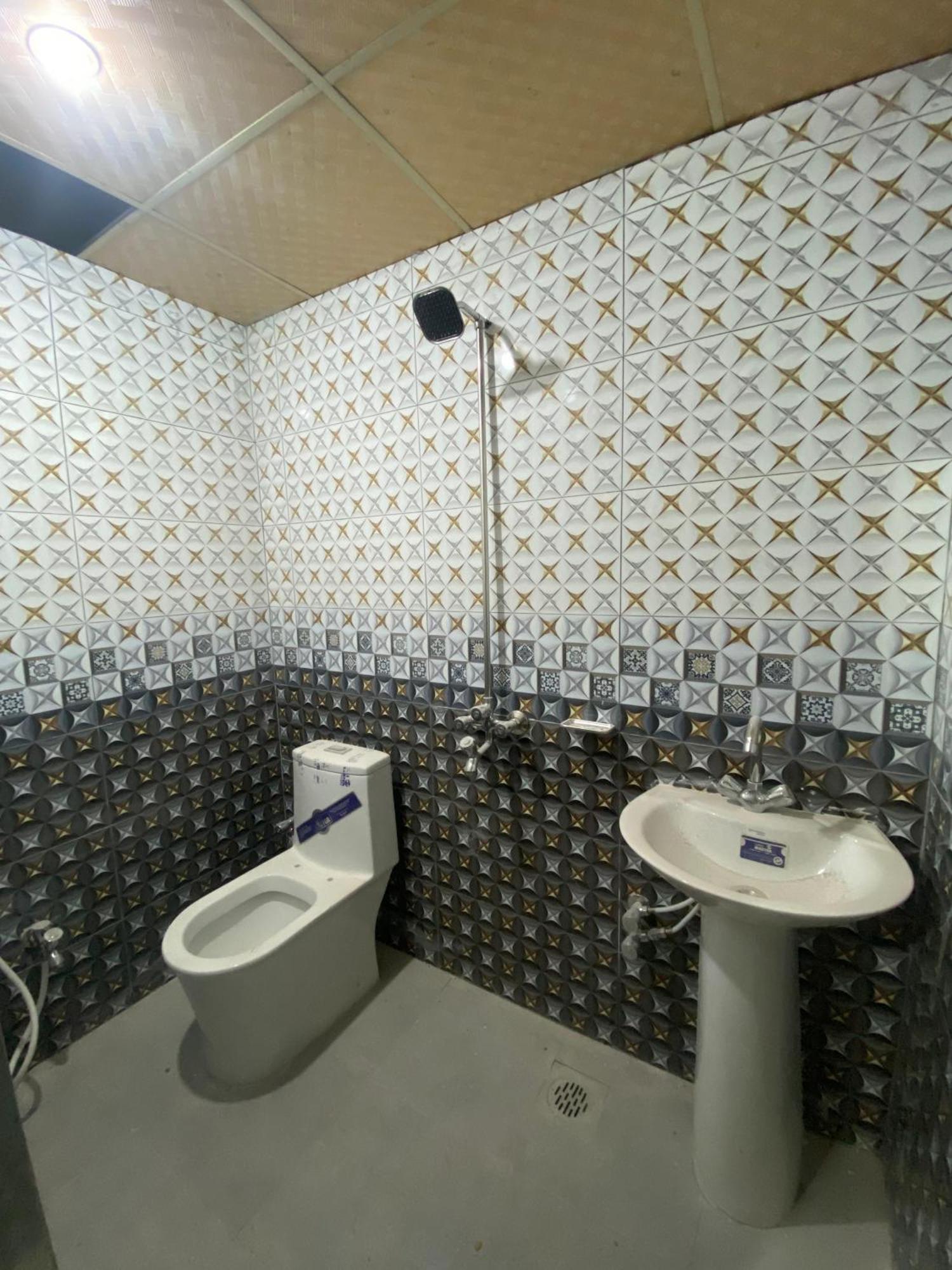 Baoo Jee Hotel Islamabad Rawalpindi Bagian luar foto